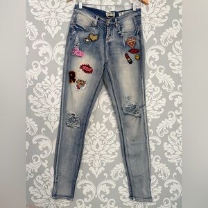4/$25 • Indigo Rein Patchwork Embroidered Distressed Skinny Jeans